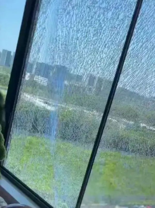 贝格富配资 一声巨响！很多人家里都“炸了”，咋回事？